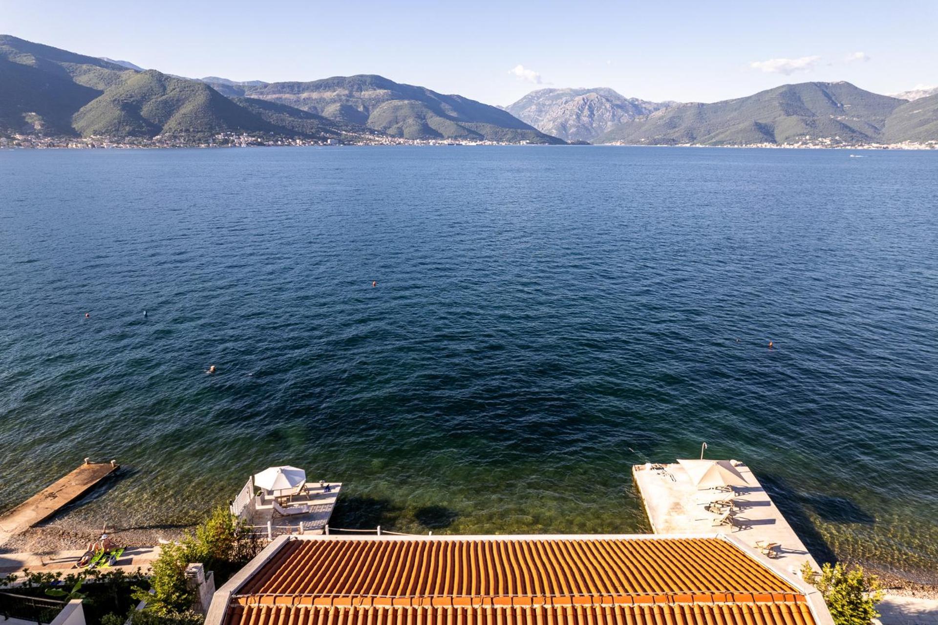 Villas Plitka Tivat Luaran gambar