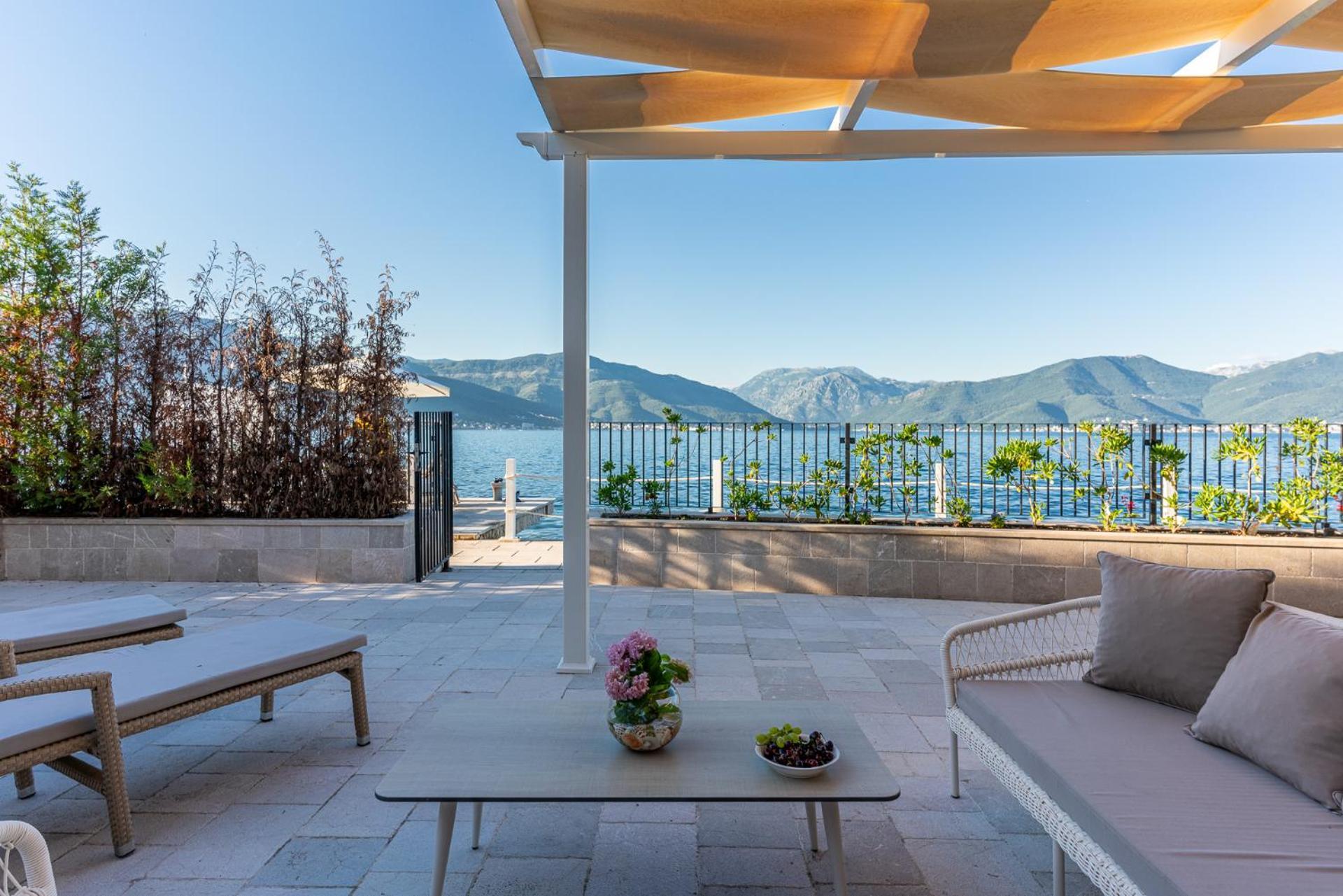 Villas Plitka Tivat Luaran gambar